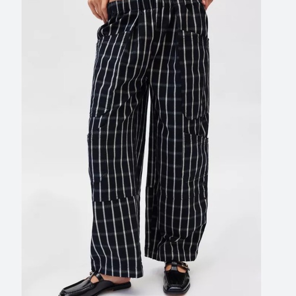 SOLD - Picture 1 of 7